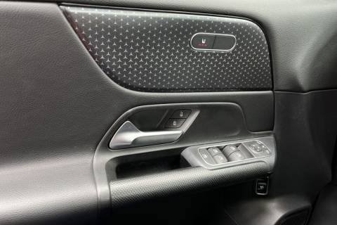 09d0207a-642c-47b8-b36e-d0487651d92c.jpeg