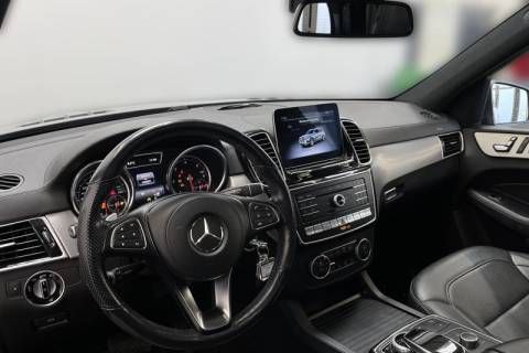 0e27c0fe-ad0e-45c2-866e-dc04166fef05.jpeg