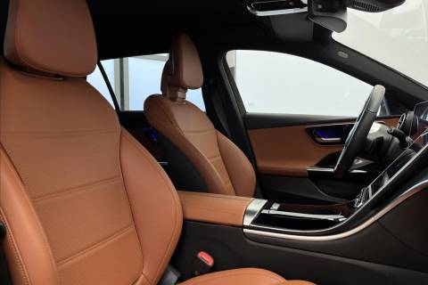 a5ee5e40-3cf2-4bbb-aa42-8f1ec659fdd1.jpeg