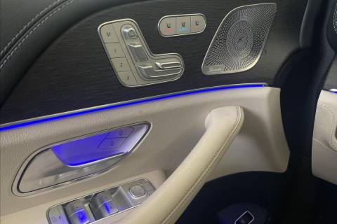 c110d703-8b7d-4863-b014-007de3bf6719.jpeg