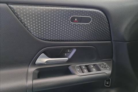 d063f874-c7ba-456f-a142-5ca5e89ec532.jpeg